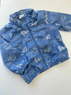 Campera azul aviones rompeviento h&M 4-6M(01)