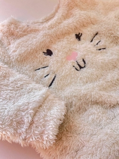 Buzo blanco peludito de carita broer 12-18m(264) - comprar online