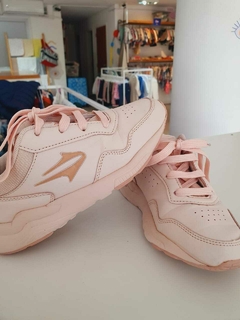 Zapatillas rosas deportivas topper t.32(296)