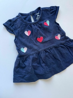 Remera azul corazones carters 9m(225)