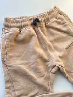 Jogging beige rustico zara 4a(292)