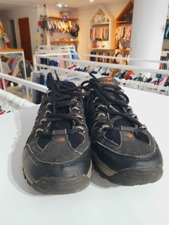 Zapatillas negras de cordon topper t.33(278) - comprar online