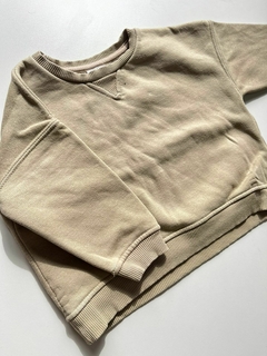 Buzo beige frisa zara 9-12m(78)