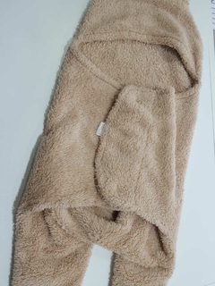 Porta enfant beige con capucha y orejas sin marca 6m(254) - comprar online