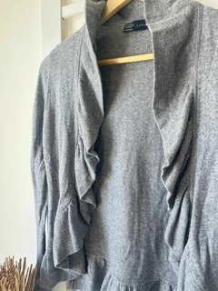Saco gris tejido hilo volados zara T.M (ci 06) en internet