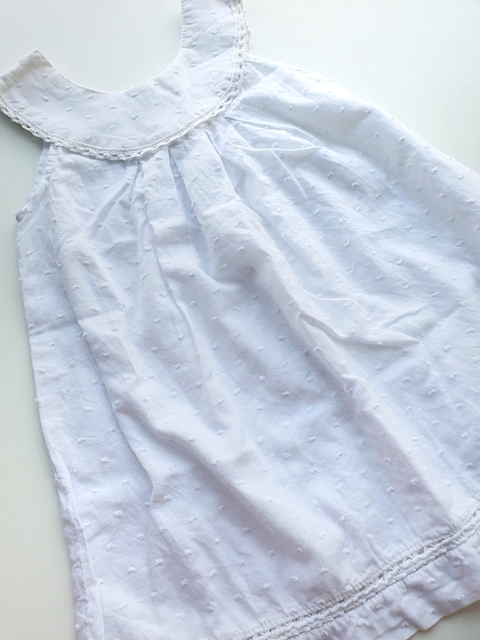 Vestido blanco musculosa 12m(123)