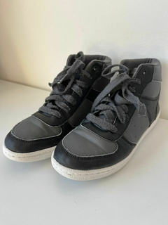 Zapatillas gris y negro Mimo t.37(181)