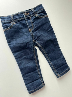 Jean azul oscuro recto oshkosh 6-9m(255)