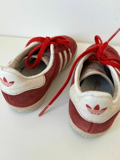 Zapatillas rojas lineas blancas adidas t.26(10) - tienda online