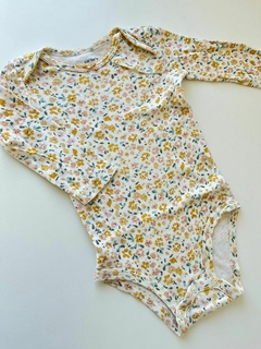 Body ml blanco florcitas mostaza carters 6m(255)