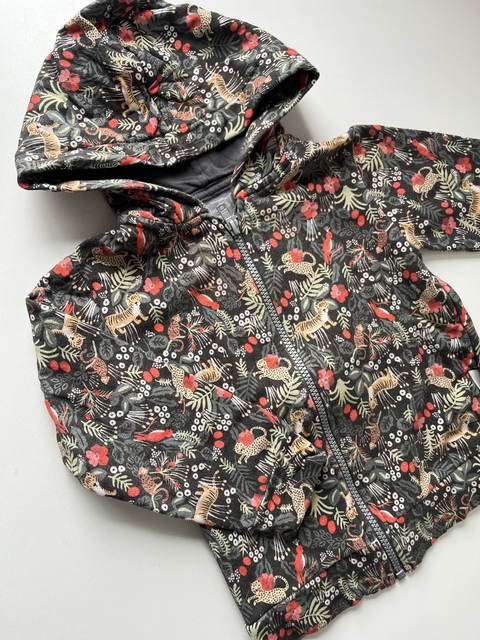 Campera negra tigre Mimo t4a(87)