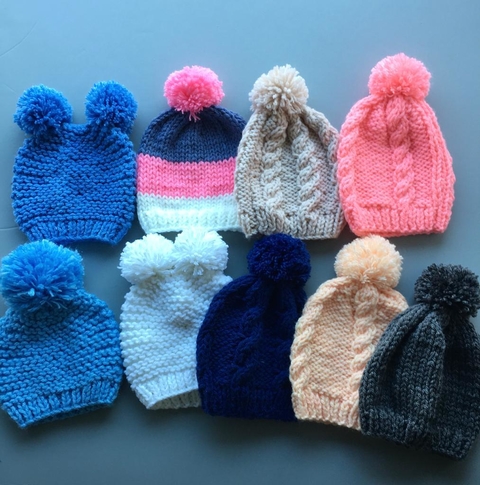 Gorritos tejidos de lana tRN-4m