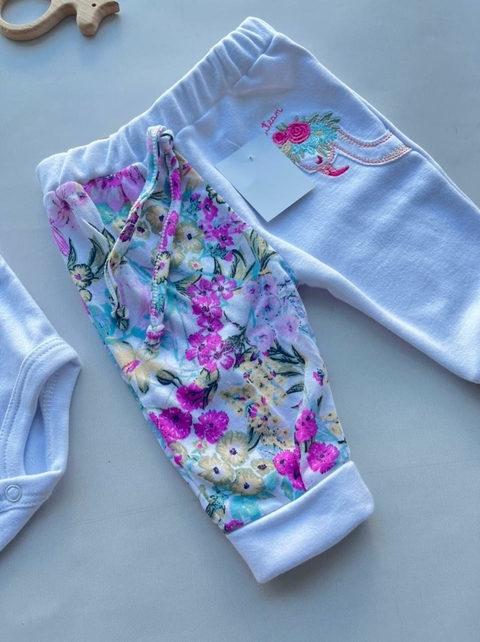 Pantalon puño flamenco 6M (nuevo) en internet