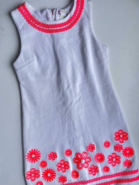 Vestido blanco al cuerpo bordado Kc Parker t7a (152)