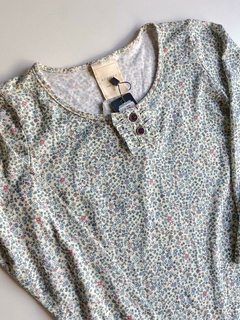 Remera Ml flores pequeñas NUEVA Kosiuko t8a (152) - comprar online