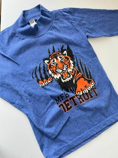 Polera azul tigre t6a (246)