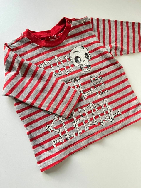 Remera ml gris y r0ja huesos Grisino t12-18m