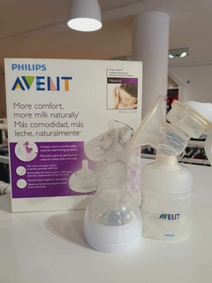 Sacaleche manual + 2 protectores mamarios Philips Avent (274)