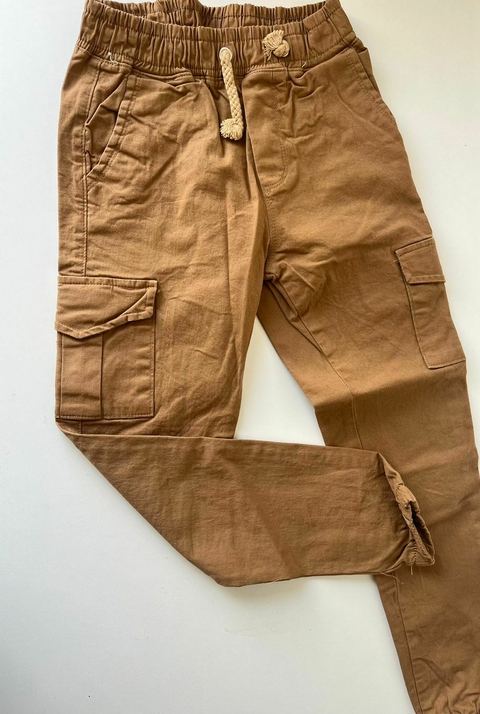 Babucha gabardina marron bolsillos t12(210)