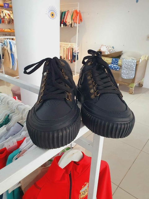 Zapatillas negras Rusty T35 (287)