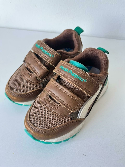 Zapatillas marrones y verdes abrojo Hush Puppies t21 (307)2da seleccion