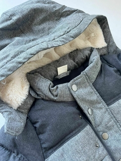 Campera inflable gris y negro polar H&M 4-6m (307) en internet