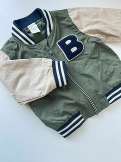 Chaqueta verde y beige B H&M t4/6m (307)