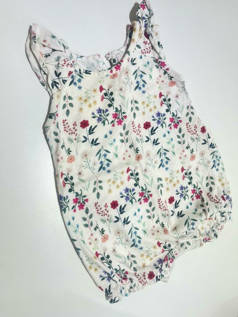 Enterito blanco flores Magdalena Esposito 3m(337) - comprar online