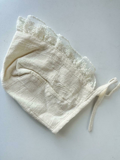 Capota beige con puntilla Ay Juana t1(194) - comprar online