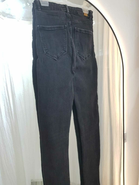 Jean negro chupin Zara t32(ci 11) - comprar online