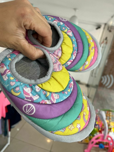 Pantuflas de tela multimarca t25 (350) - comprar online
