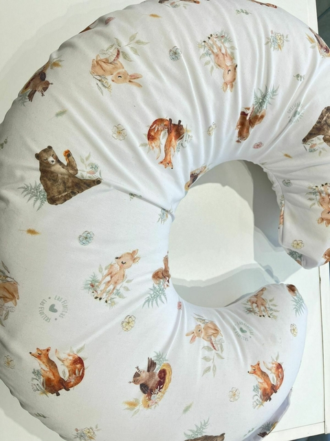 ALMOHADONES DE LACTANCIA BLANCO CON ANIMALES (01) - comprar online