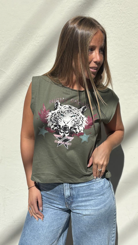 REMERA POL - comprar online