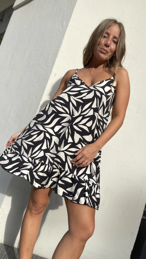 VESTIDO CORTO ESTAMPADO VARIOS