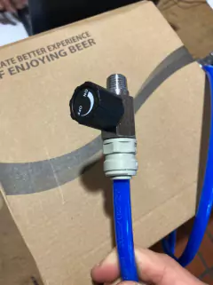 Llave De Paso Para Regulador De Co2 Con Acople Rápido 3/8 - BREWERY SUPPLIES