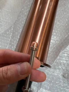 Imagen de Pilón T de acero para 3 canillas Talos COBRE