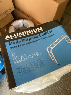 Escalera de aluminio plegable 12 escalones 3.5 metros - BREWERY SUPPLIES