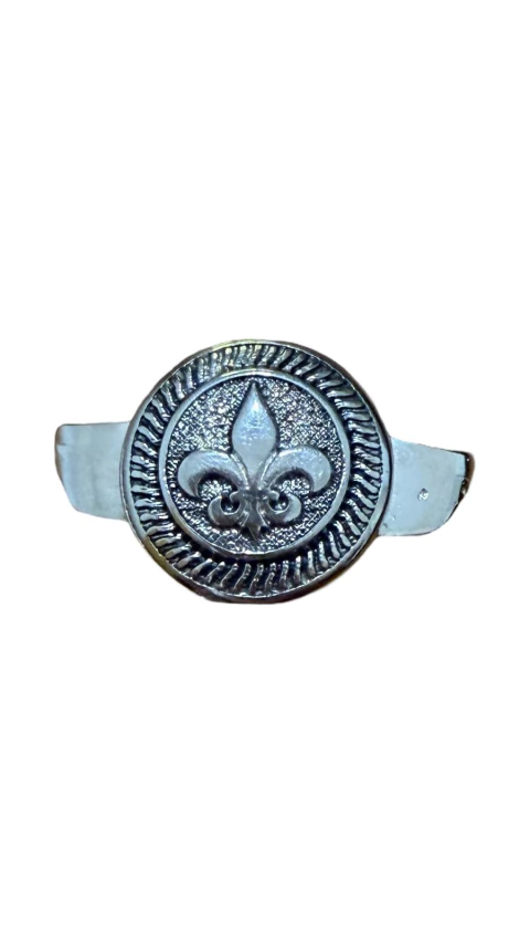 PASAPAÑUELO FLOR DE LIZ MONEDA