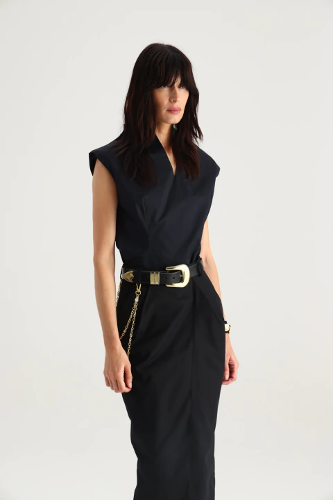 JUBON REINA ANA - PRE ORDER - comprar online