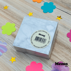 Cubo de Notas Adhesivas MemoFix Linea Estaciones Mármol Blanco 74x74mm x 300 hojas en internet