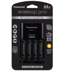Carregador com 4 Pilhas Eneloop Pro Panasonic AA 2550mAh