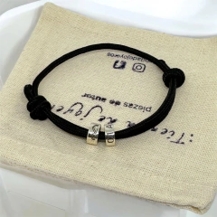 Bracelet with silver charms - Tienda de Joyeros
