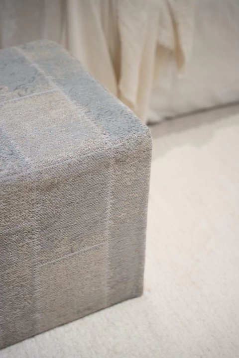 Puff KETAKI Persa - comprar online