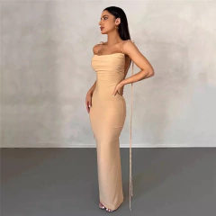 Vestido Saliana na internet