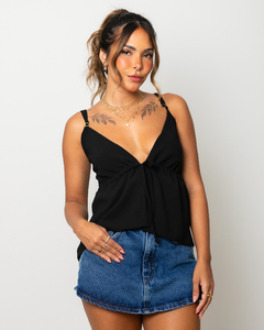 Blusa Anny na internet