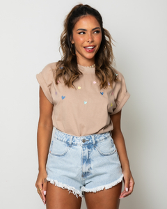 T-shirt love bordada - comprar online