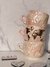 Taza Mapamundi Cremita con Rosa Nácar - EDICIÓN LIMITADA en internet
