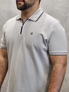 Polo Cinza Ziper na internet
