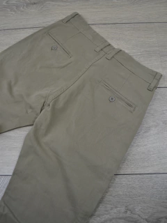 Calça de Sarja Caqui Bolso Faca - comprar online