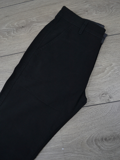 Calça de Sarja Preta Bolso Faca - comprar online